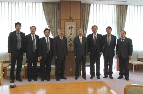韩书记访问神户大学 (2)_副本